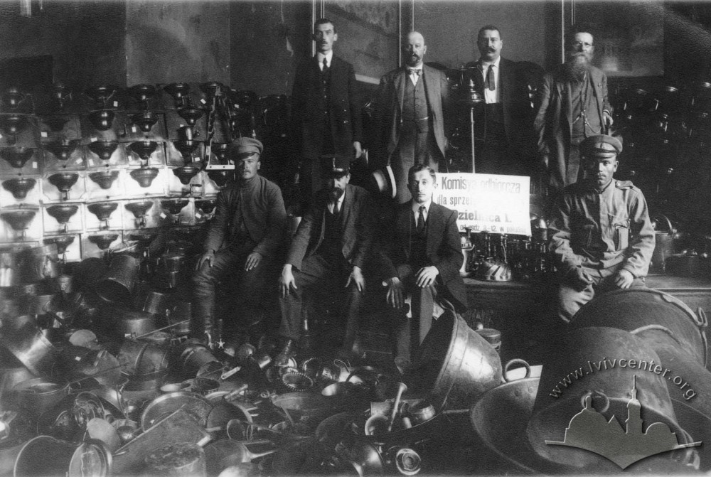 Пункт збору реквізованого металу, 1915-1916 рр.