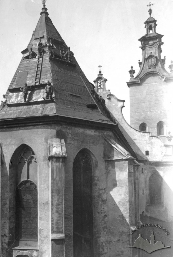 Реквізиція даху Латинської катедри, 1915-1916 рр.